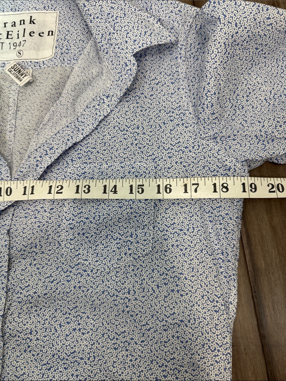 Frank & Eileen Barry Light Blue floral Micro-Print Button-Down Shirt - Picture 7 of 8